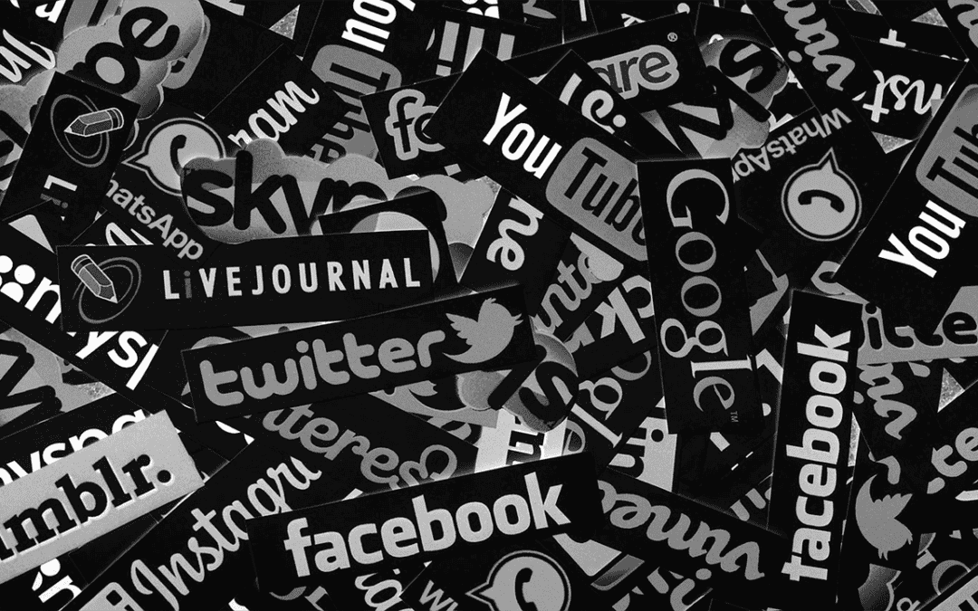 Retrouvez nous sur les réseaux sociaux